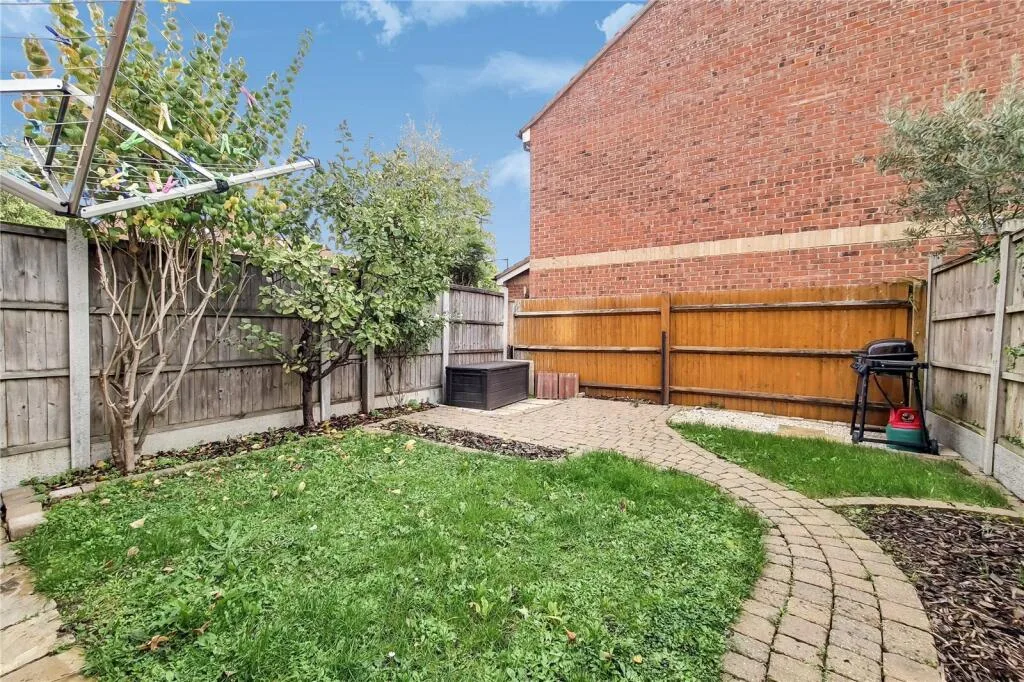3 bedroom terraced house for rent