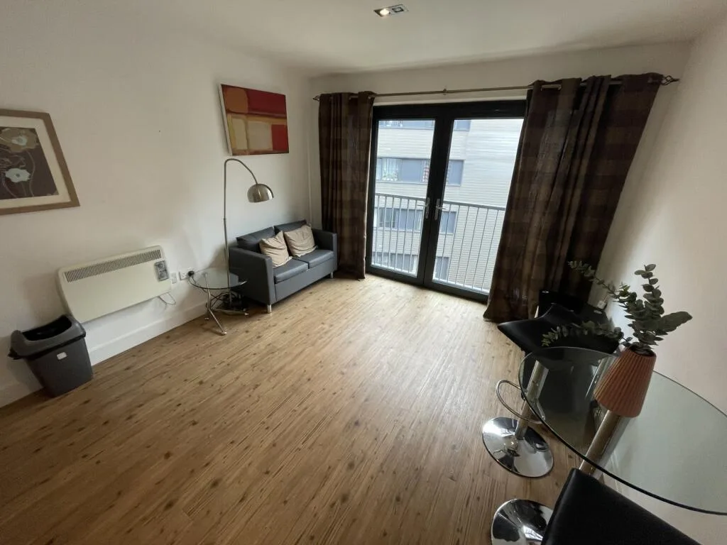 Studio flat for rent