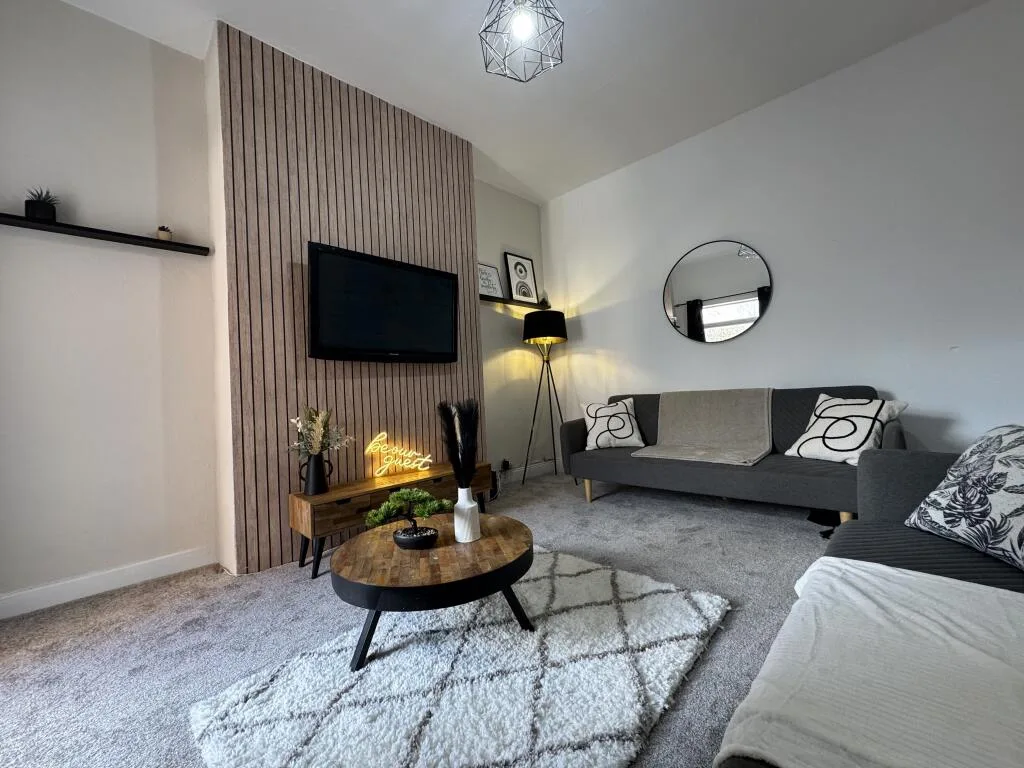 1 bedroom house for rent