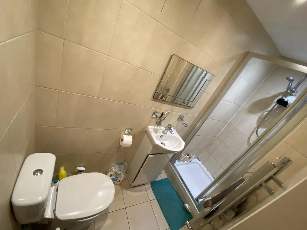 1 bedroom house for rent