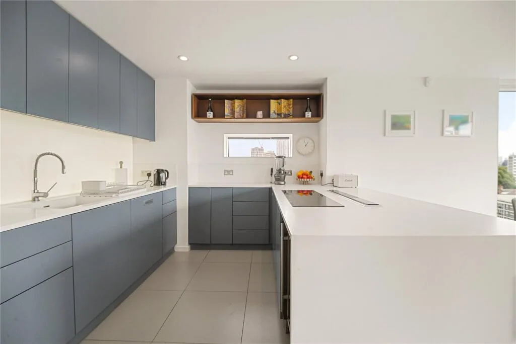 3 bedroom penthouse for rent
