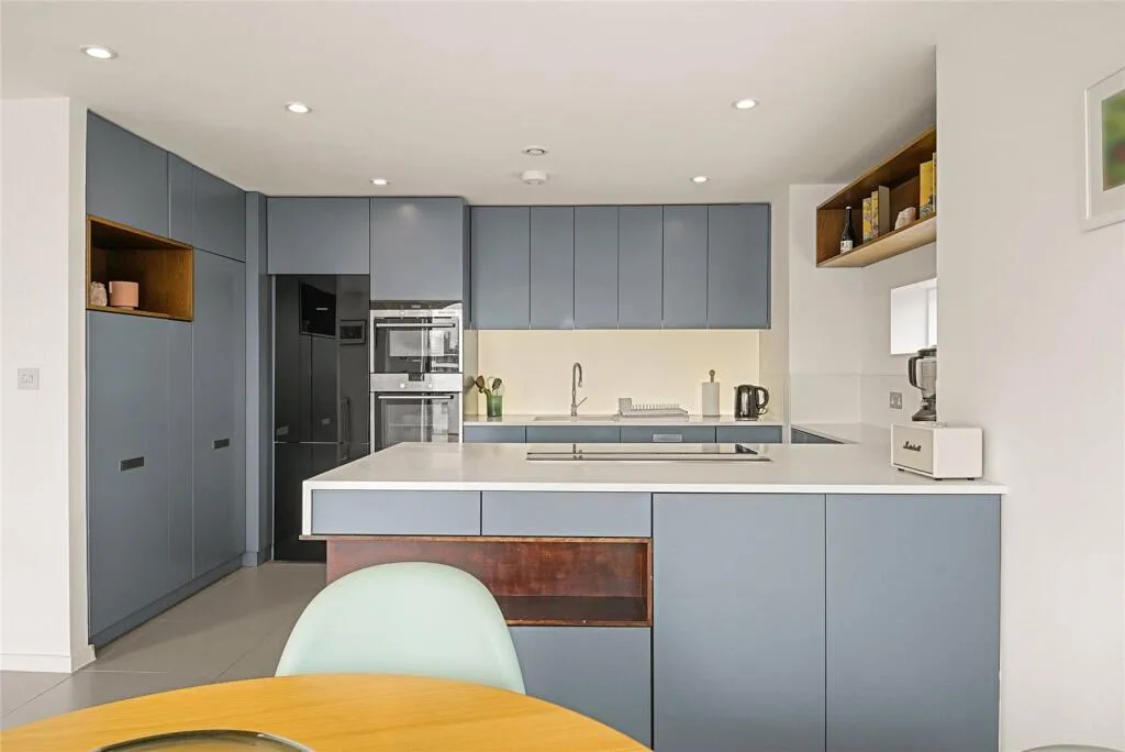 3 bedroom penthouse for rent