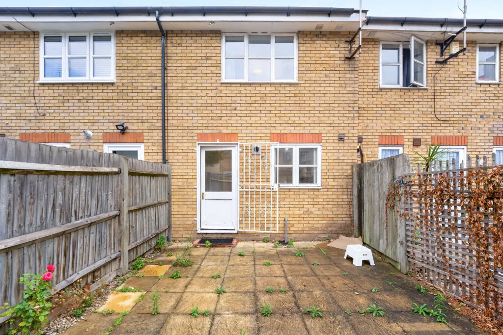 2 bedroom terraced house for rent