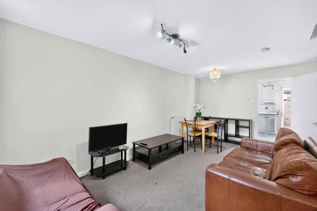 2 bedroom terraced house for rent