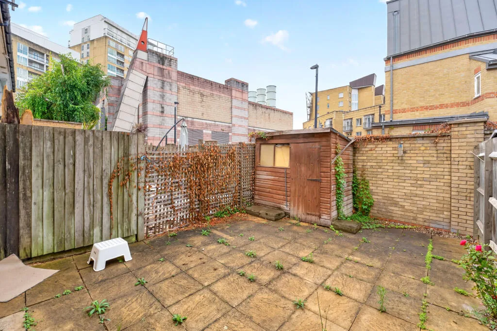 2 bedroom terraced house for rent