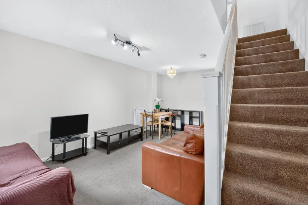 2 bedroom terraced house for rent