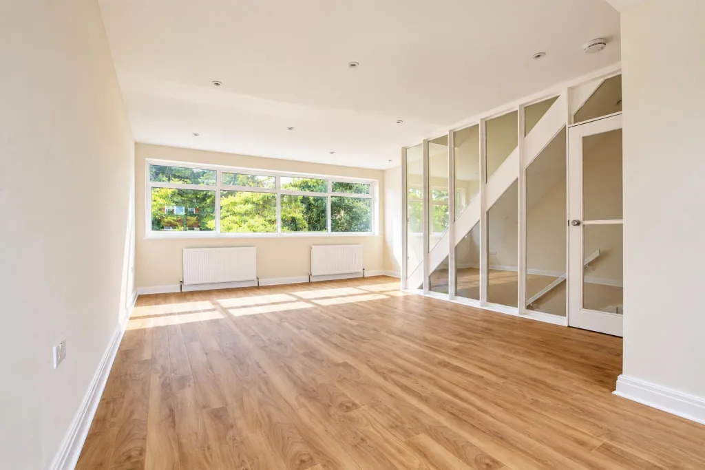 4 bedroom semi-detached house for rent