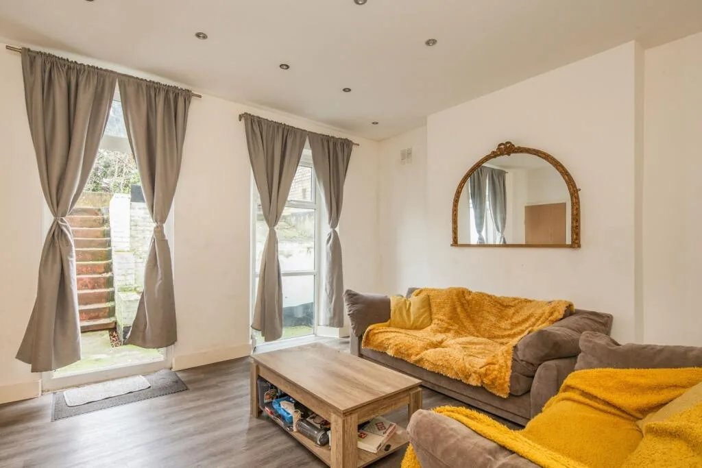1 bedroom flat for rent