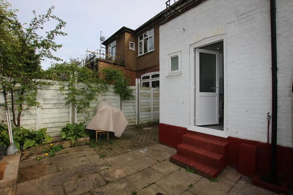 1 bedroom flat for rent