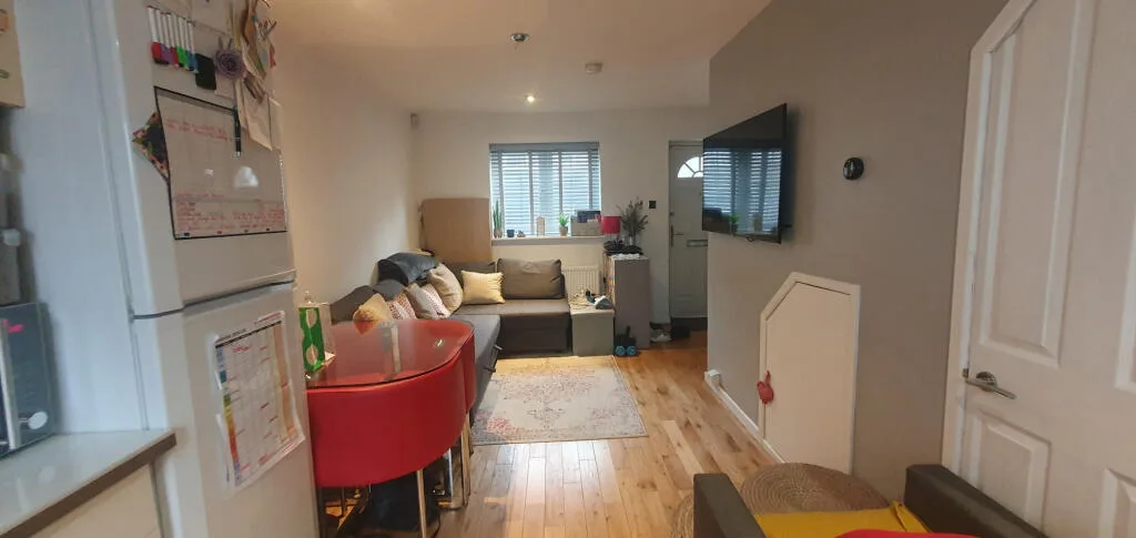 2 bedroom terraced house for rent