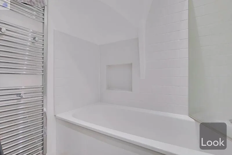 2 bedroom detached house for rent