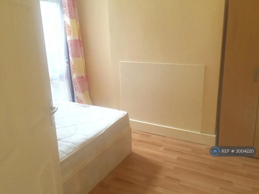 4 bedroom terraced house for rent
