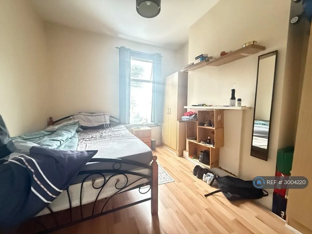 4 bedroom terraced house for rent