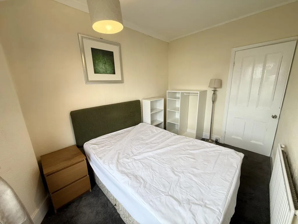 4 bedroom house for rent