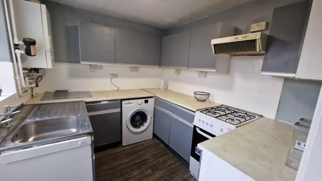 4 bedroom house for rent