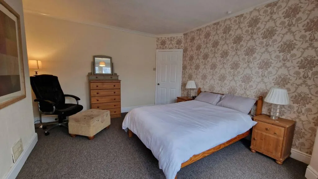 4 bedroom house for rent
