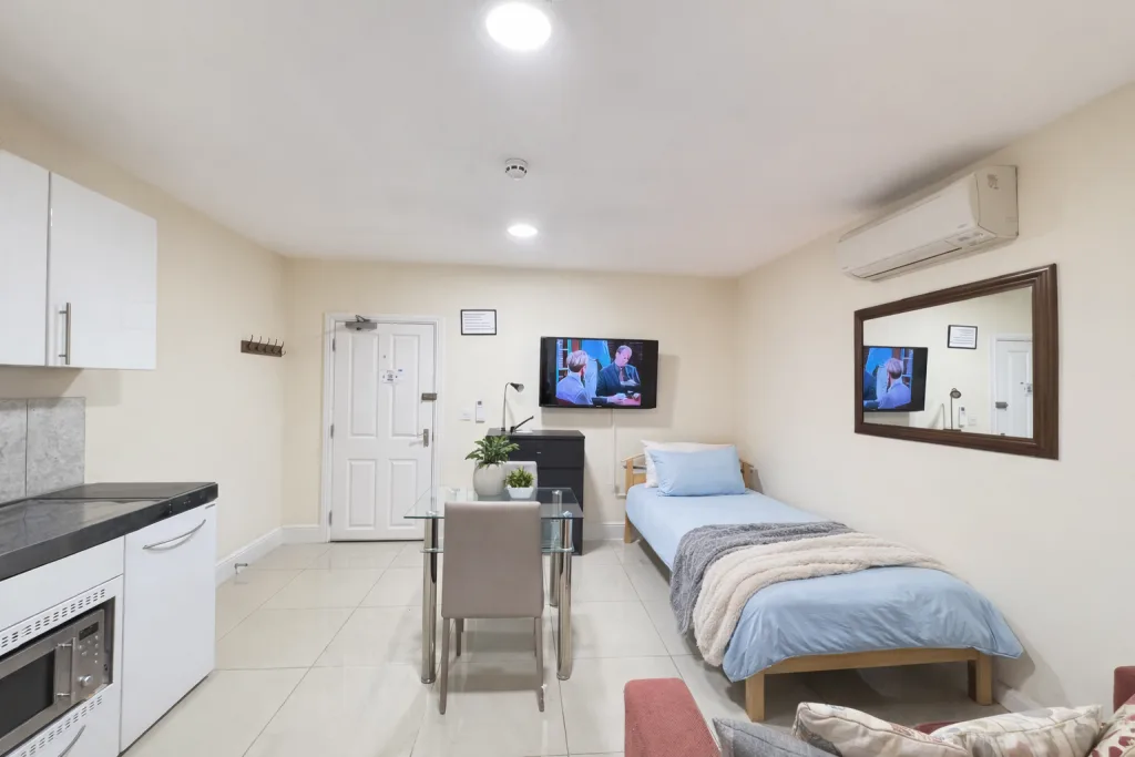 Studio flat for rent