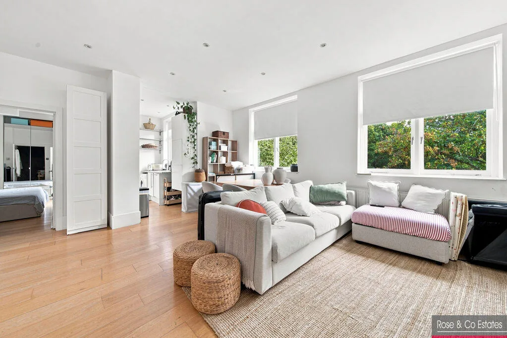 2 bedroom flat for rent