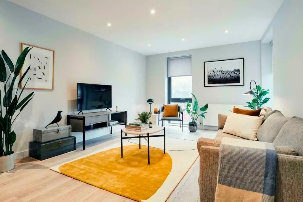 3 bedroom flat for rent
