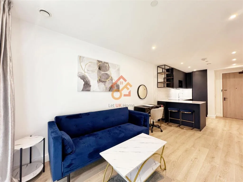 Studio flat for rent