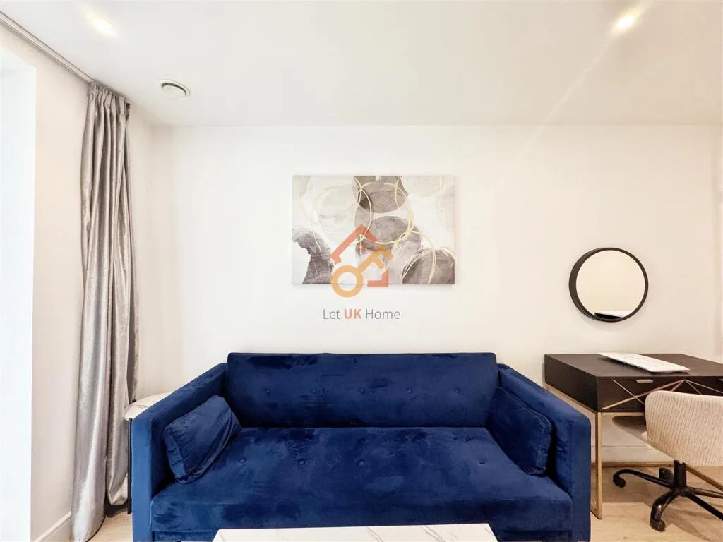Studio flat for rent