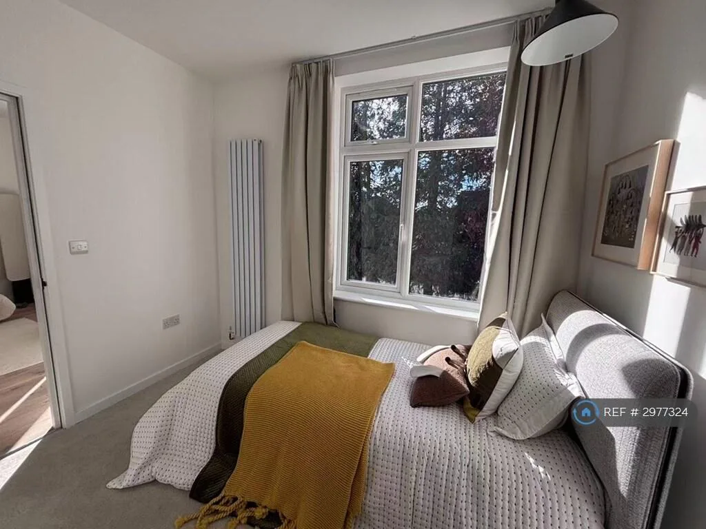 2 bedroom maisonette for rent