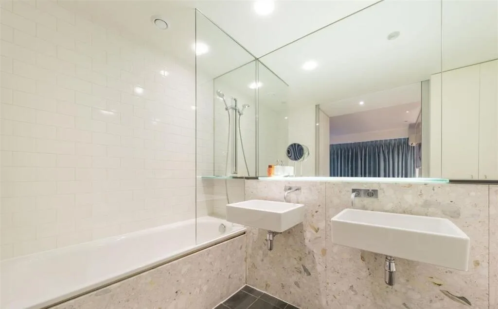 3 bedroom maisonette for rent