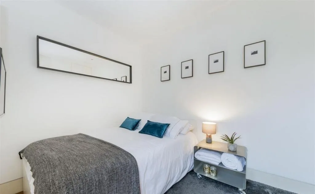 3 bedroom maisonette for rent