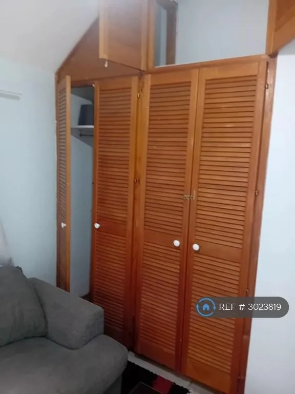 1 bedroom semi-detached house for rent
