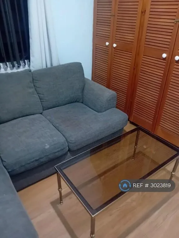 1 bedroom semi-detached house for rent