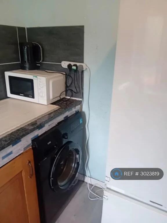 1 bedroom semi-detached house for rent