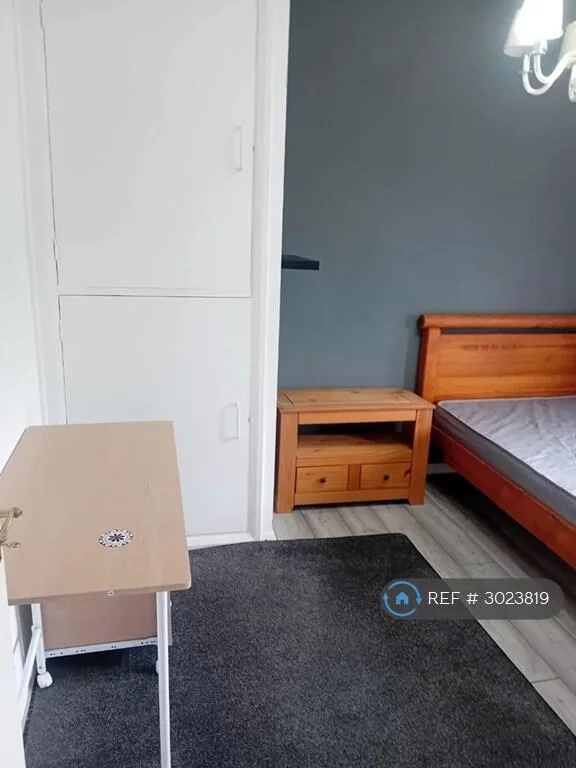 1 bedroom semi-detached house for rent