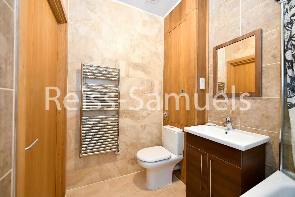 1 bedroom duplex for rent