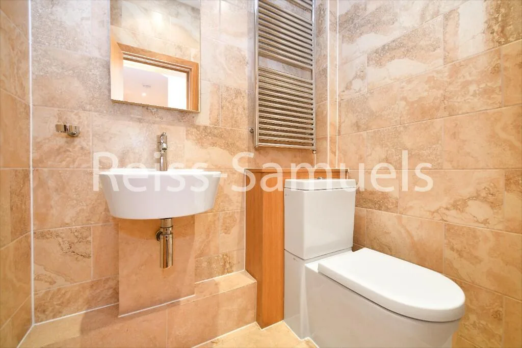 1 bedroom duplex for rent