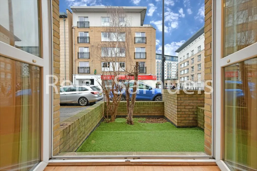 1 bedroom duplex for rent