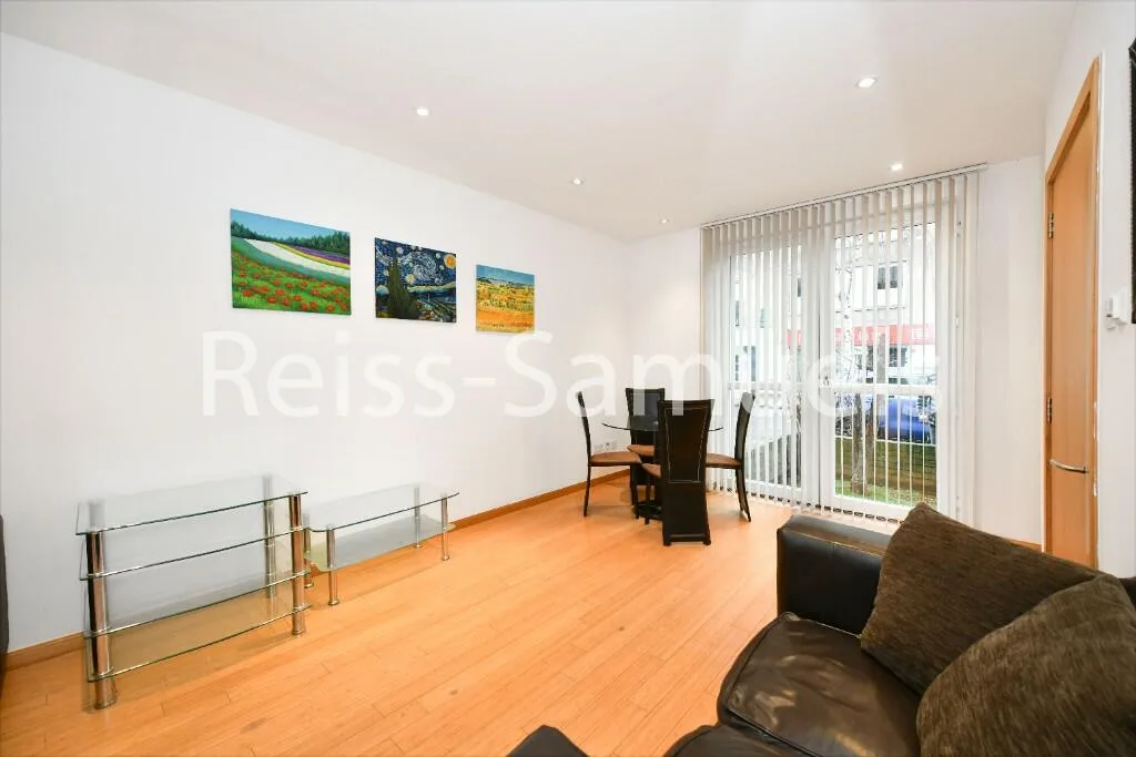 1 bedroom duplex for rent