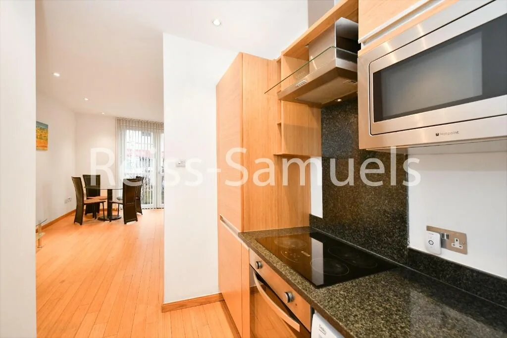 1 bedroom duplex for rent