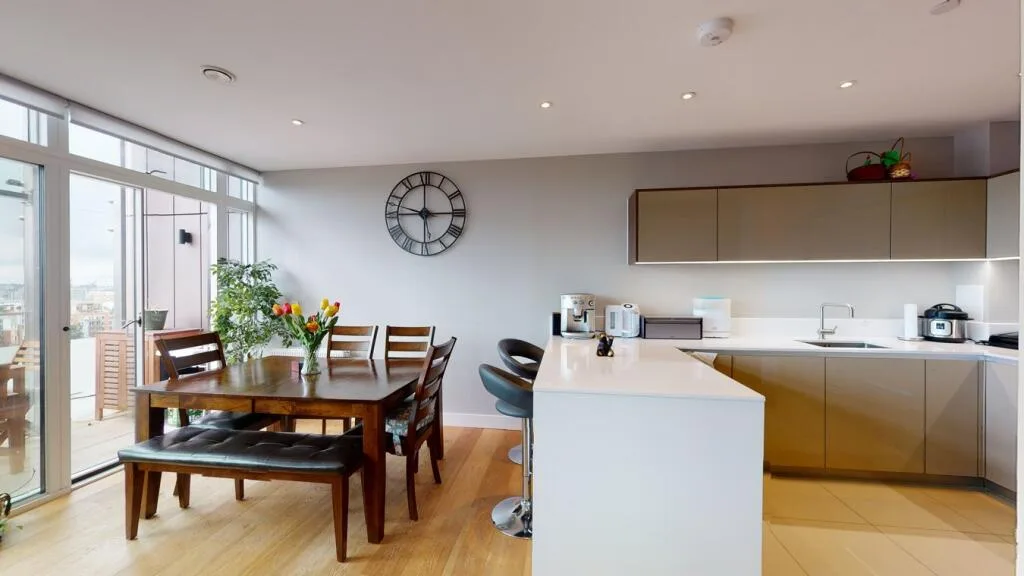 3 bedroom apartment for rent