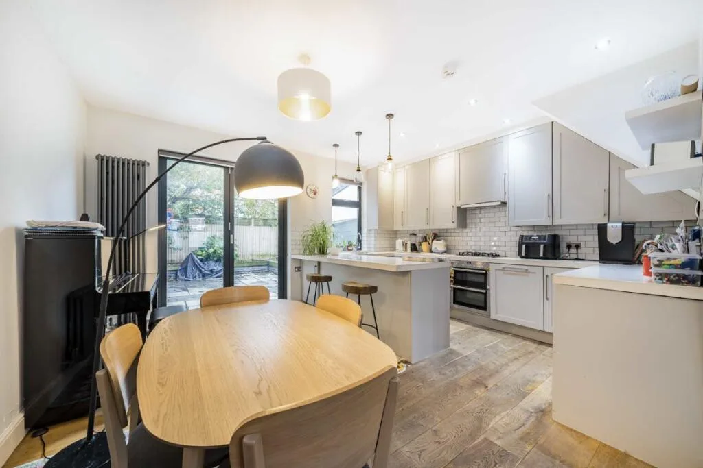 3 bedroom terraced house for rent
