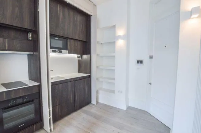 Studio flat for rent