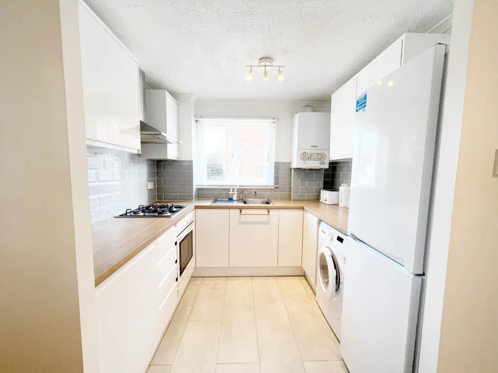 2 bedroom flat for rent