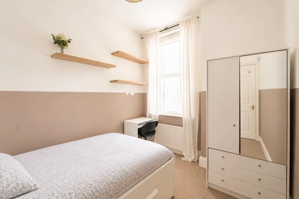2 bedroom flat for rent