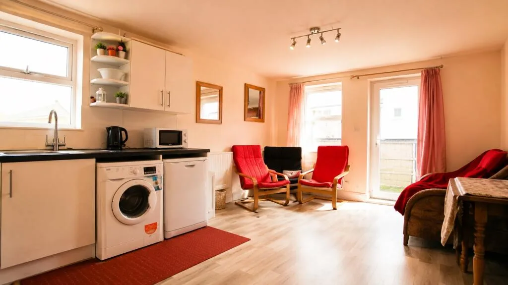 4 bedroom flat for rent