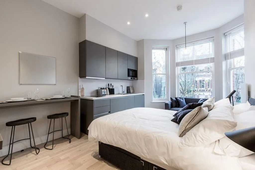 Studio flat for rent