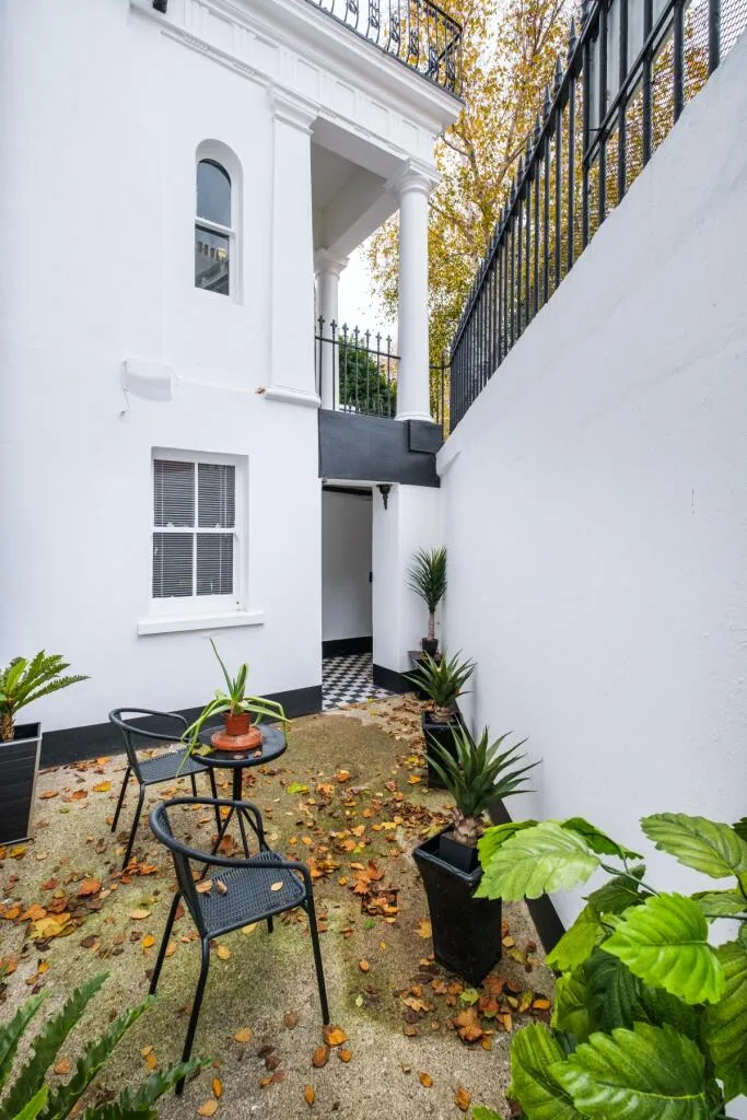 2 bedroom flat for rent