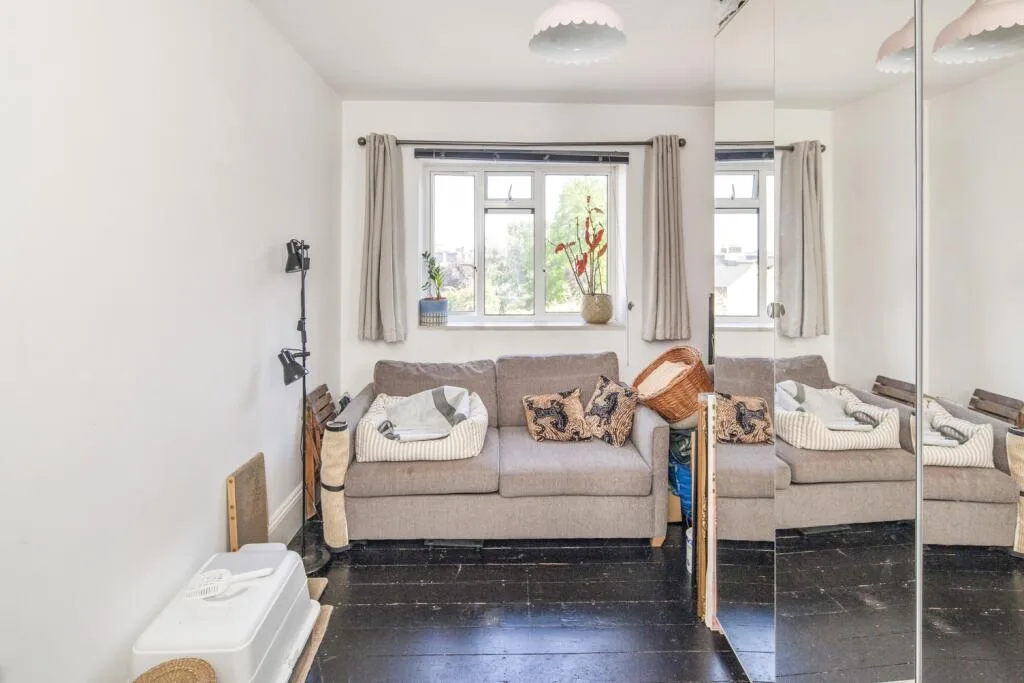 2 bedroom flat for rent
