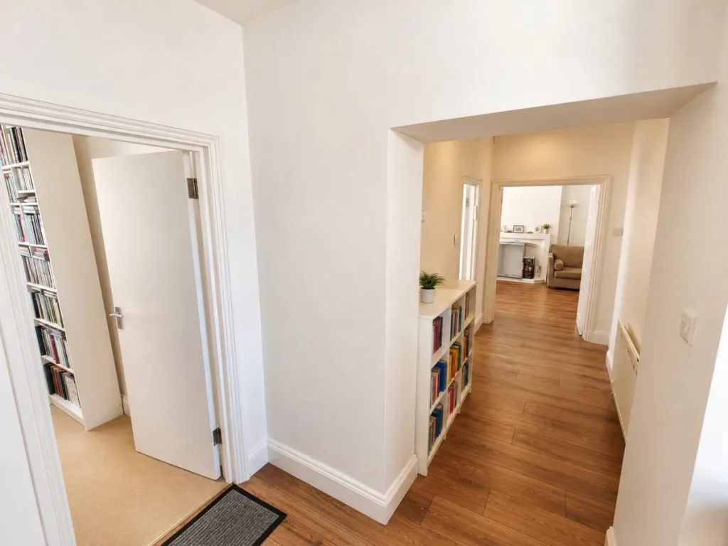 3 bedroom flat for rent