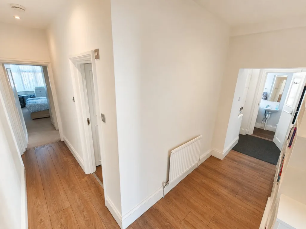 3 bedroom flat for rent
