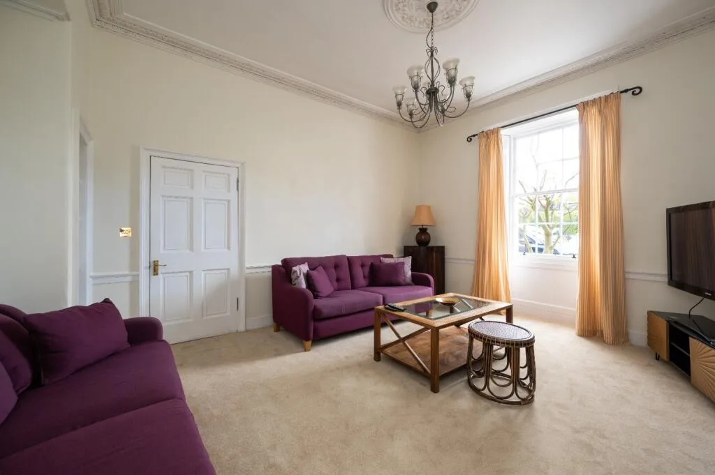 4 bedroom town house for rent