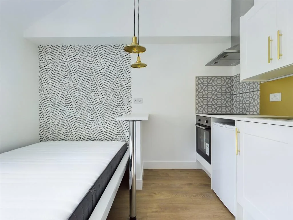 Studio apartment for rent